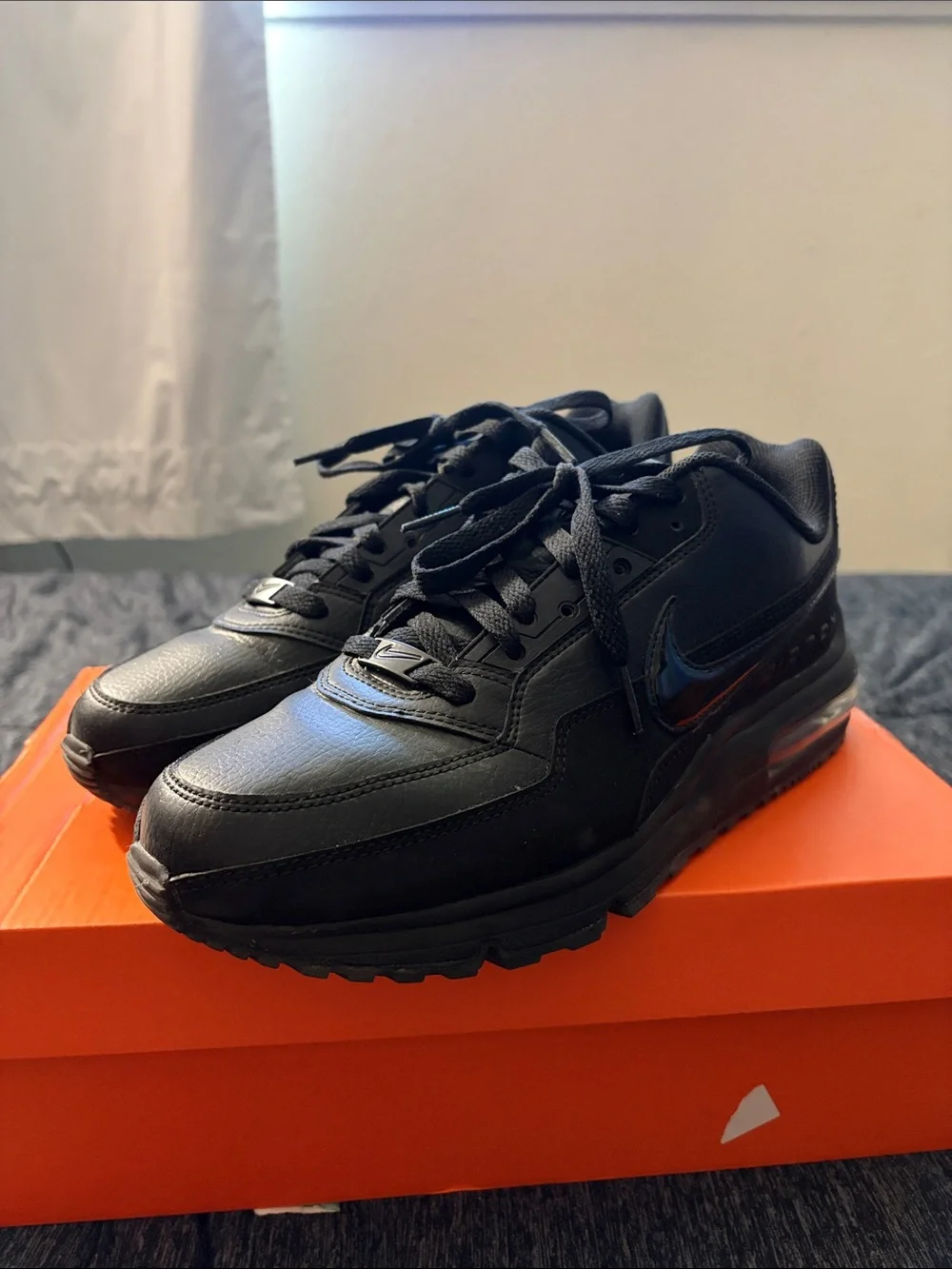 Nike AIR MAX LTD 3